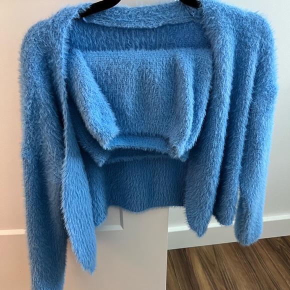 Blue Fuzzy Cardigan Tube Top Set - Picture 2 of 3